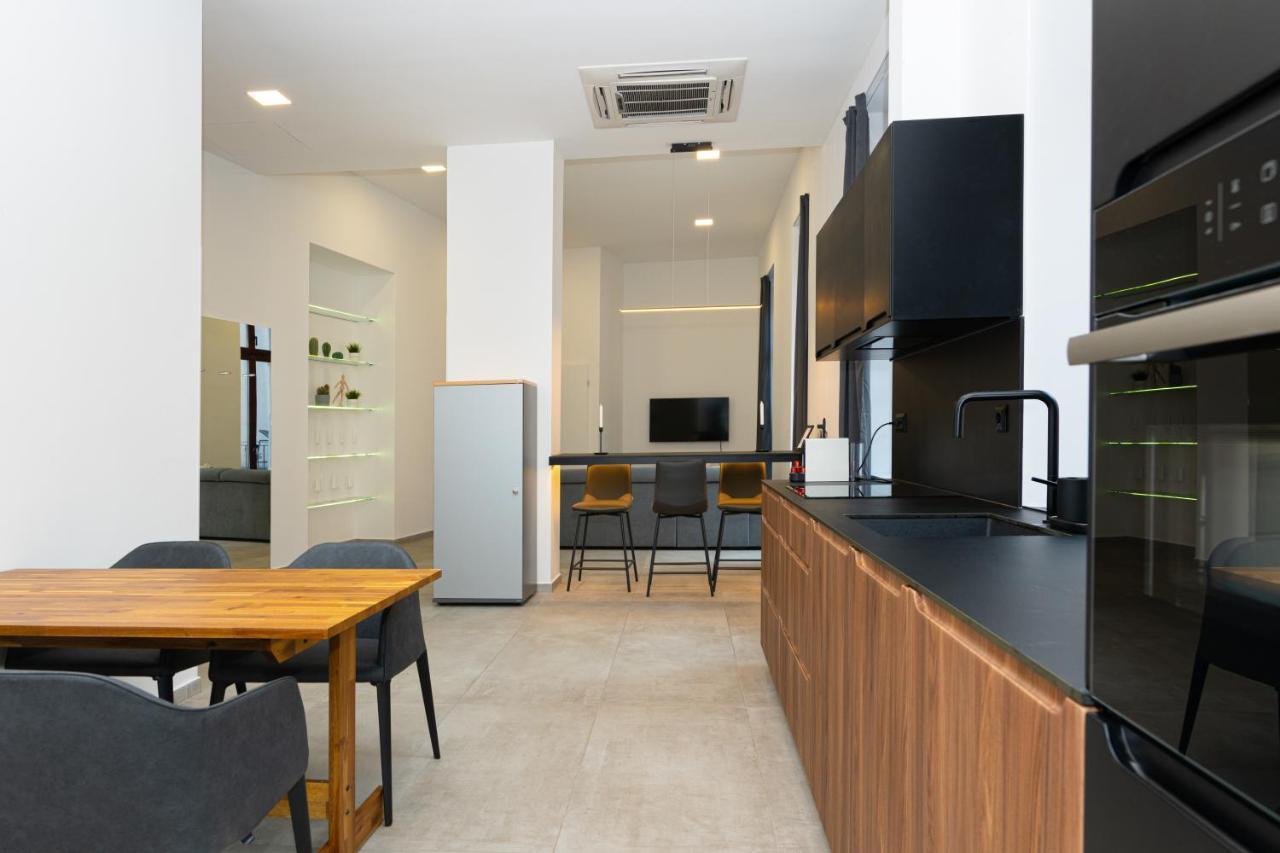 Gozsdu Court Apartamento Budapeste